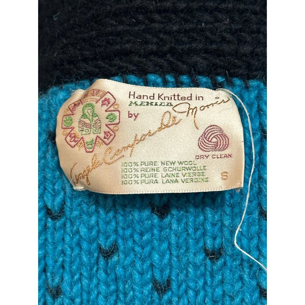 Vintage hand knit wool cropped cardigan - Picture 5 of 6